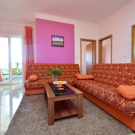 Jukan.5 Apartment *